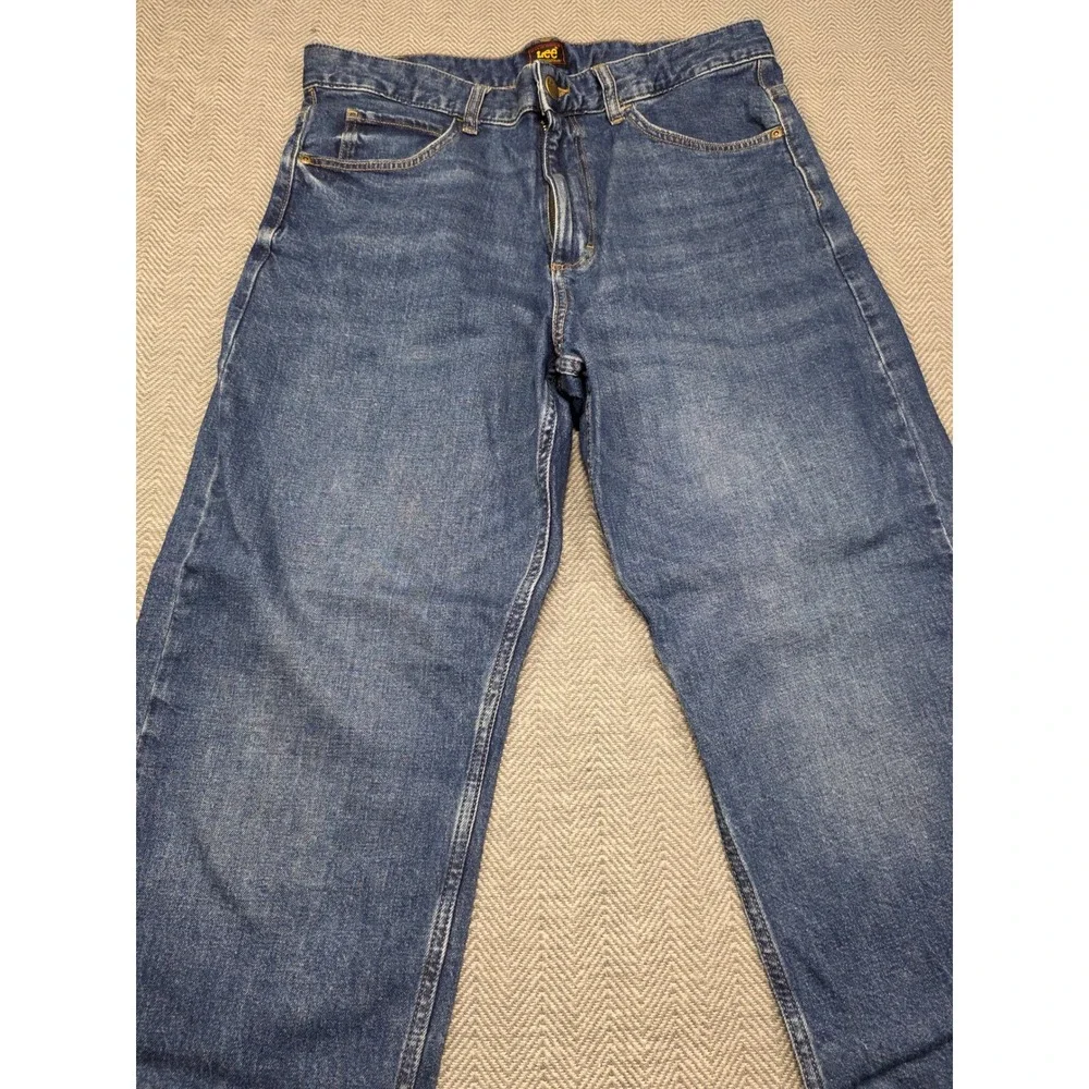 Lee pockets sustainable